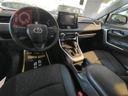 تۆیۆتا ڕاڤ 4